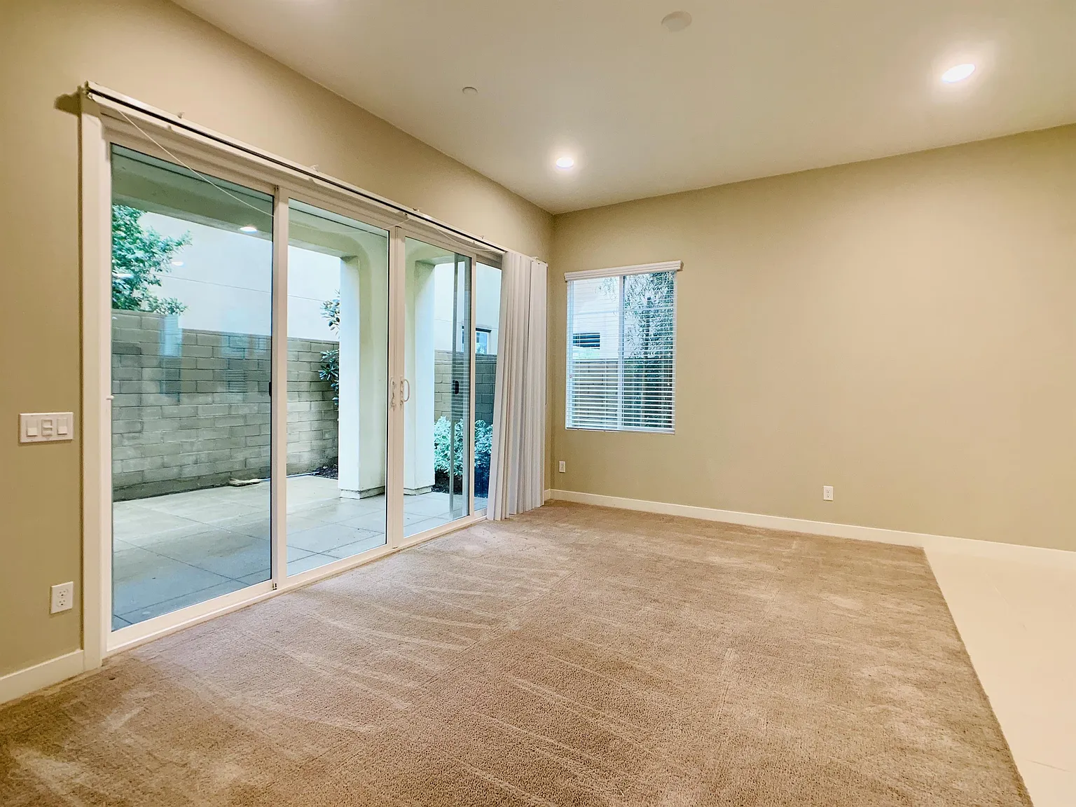 810 Beacon - 1 — Photo 2