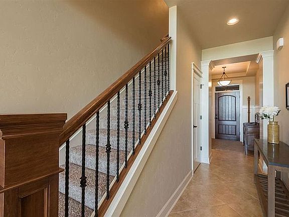 Front entry hallway