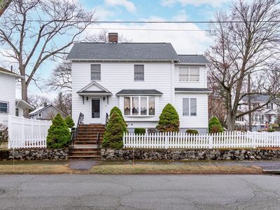 62 Hutchins Rd, Medford, MA, 02155