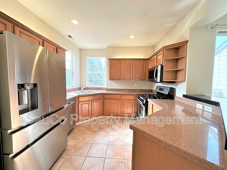 1867 NE Ashberry Dr #1 — Photo 7
