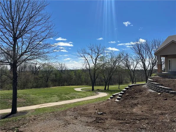 23811 W 59th Ter, Shawnee, KS 66226