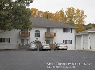 1601 Center Point Rd NE #10, Cedar Rapids, IA 52402