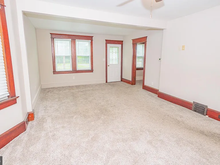 11 Sewell St #A — Photo 4