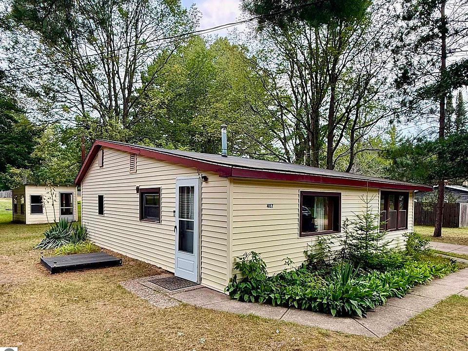 1st image of 407 Hunter Dr