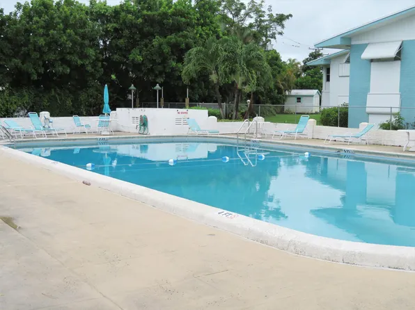 2381 Sunset Avenue #112, Lake Worth Beach, FL 33461