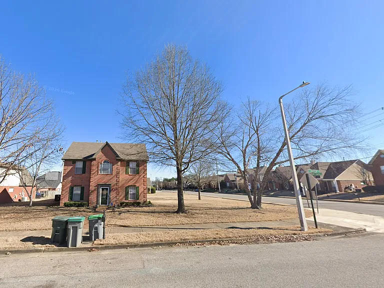 718 N Ericson Rd — Photo 1