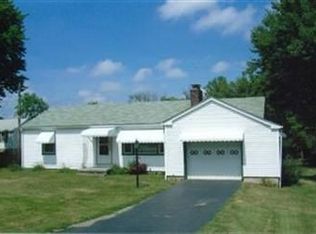 1096 Calla Rd E, Poland, OH 44514