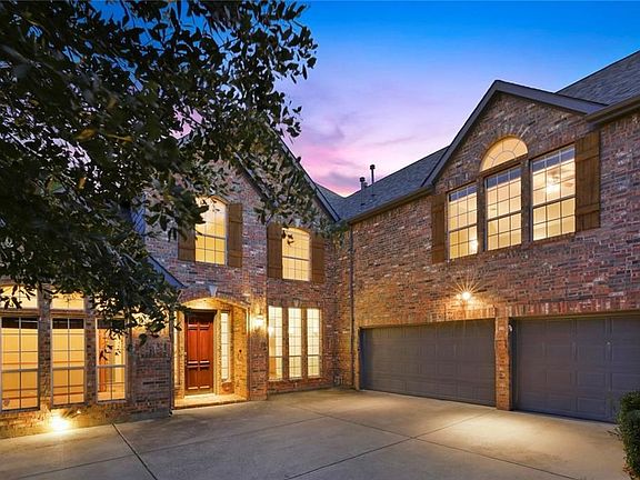 3 Car Garage