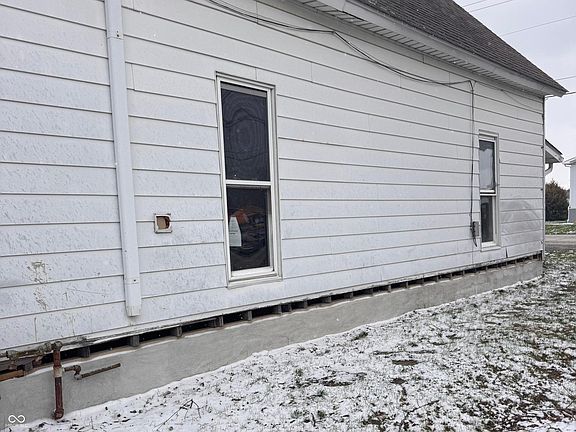 5th image of 11950 E 65th St