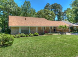 77 Hiwon Dr, Conroe, TX 77304