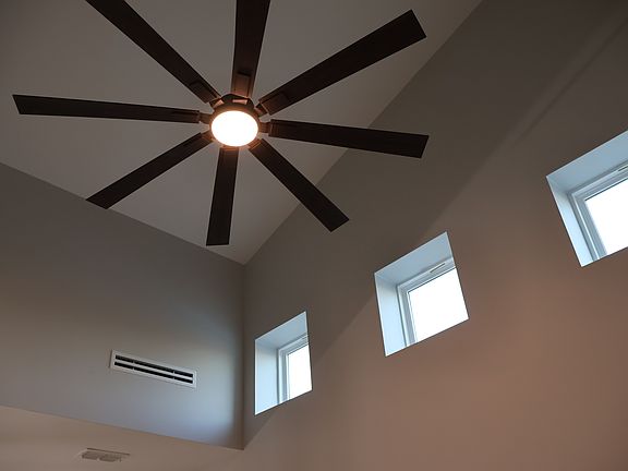 2nd image of 1005 Hidden Hills St #3
