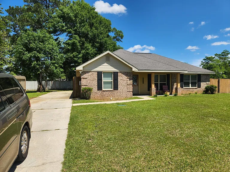 9718 Estate Dr — Photo 27