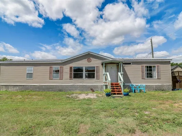 729 Arkansas Ave, Clewiston, FL 33440