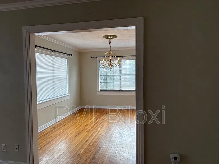 391 Rodeo Dr — Photo 10