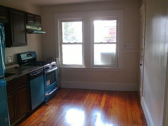 3rd image of 151 Forest Hills St #1