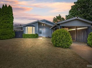 552 Britmore Ct, Florissant, MO 63031