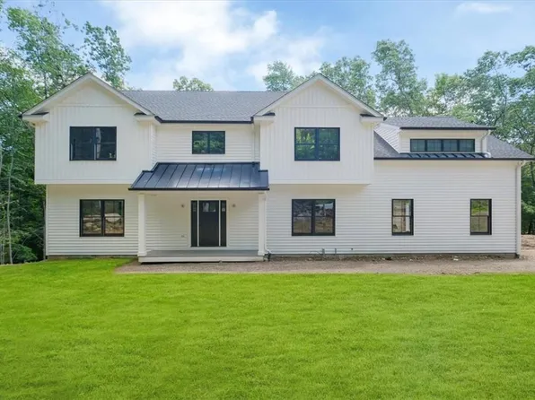 8 Smith Lane, Somers, NY 10589