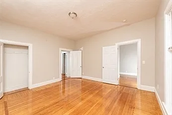 6 Clinton St #2 — Photo 8