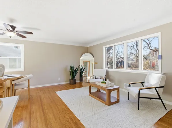 1031 Burgess St, Saint Paul, MN 55103