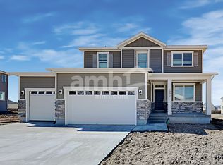 1231 N Golden Spoke Dr, Spanish Fork, UT 84660
