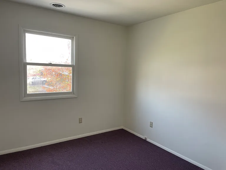97 Meadowbrook Dr — Photo 14