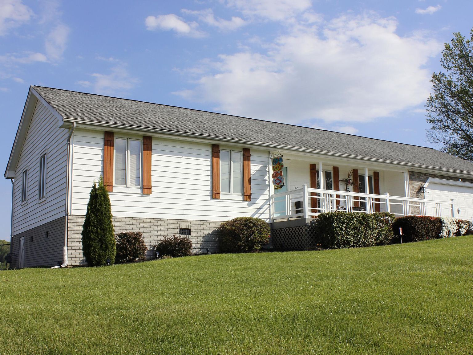 186 Bart Green Dr, Johnson City, TN 37615 Zillow