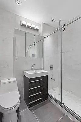 Rented by Oxford Property Group | media 6