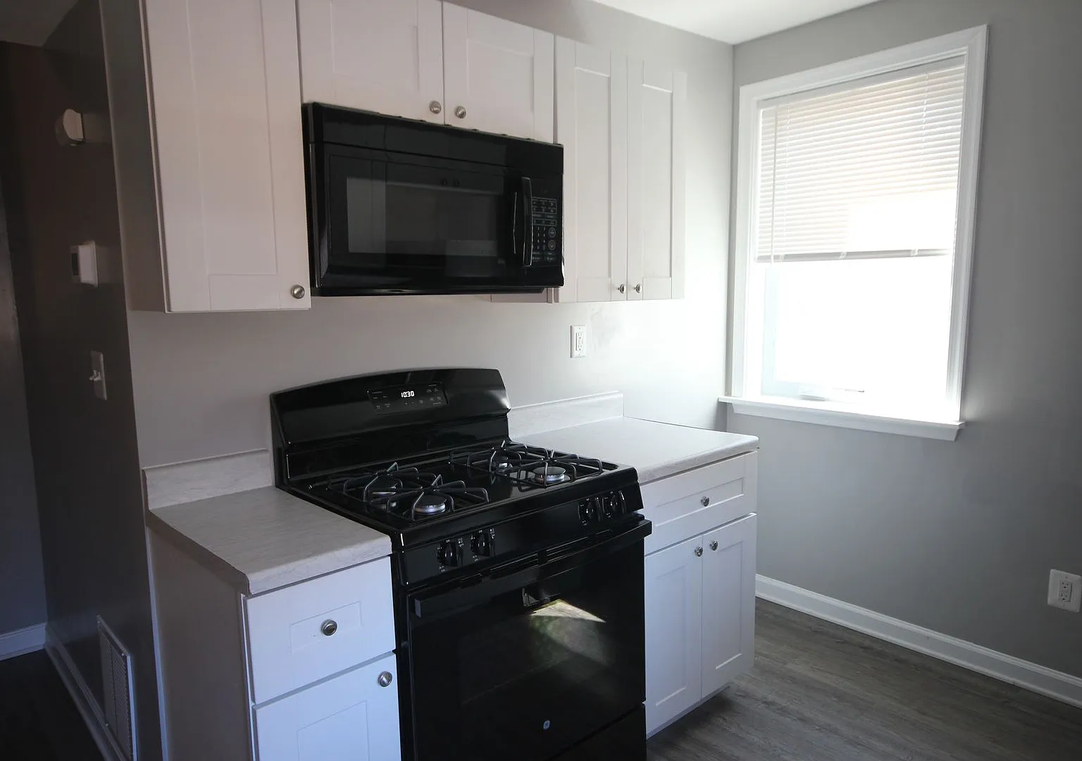 312 N Philadelphia Blvd — Photo 2