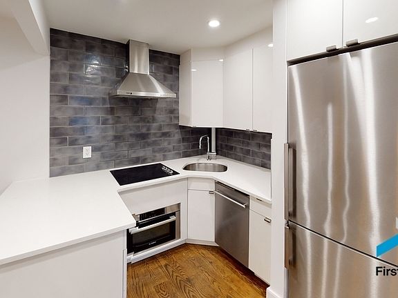 2nd image of 509 E 5th St APT 3A