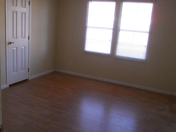 5th image of 1167 Shady Valley Ln