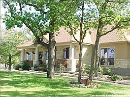1st image of 387 Rosewood Dr