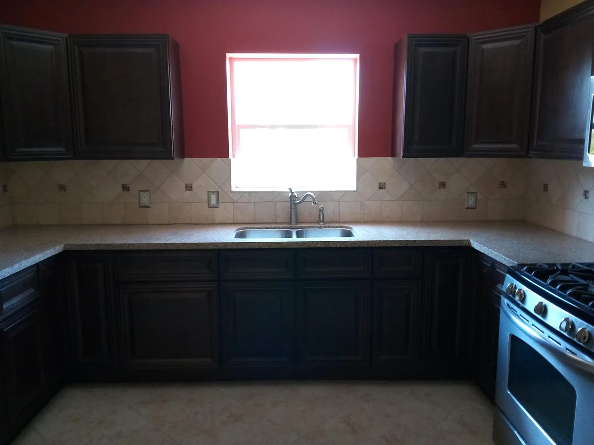 Kitchen - 7003 1/2 N Conejo Dr