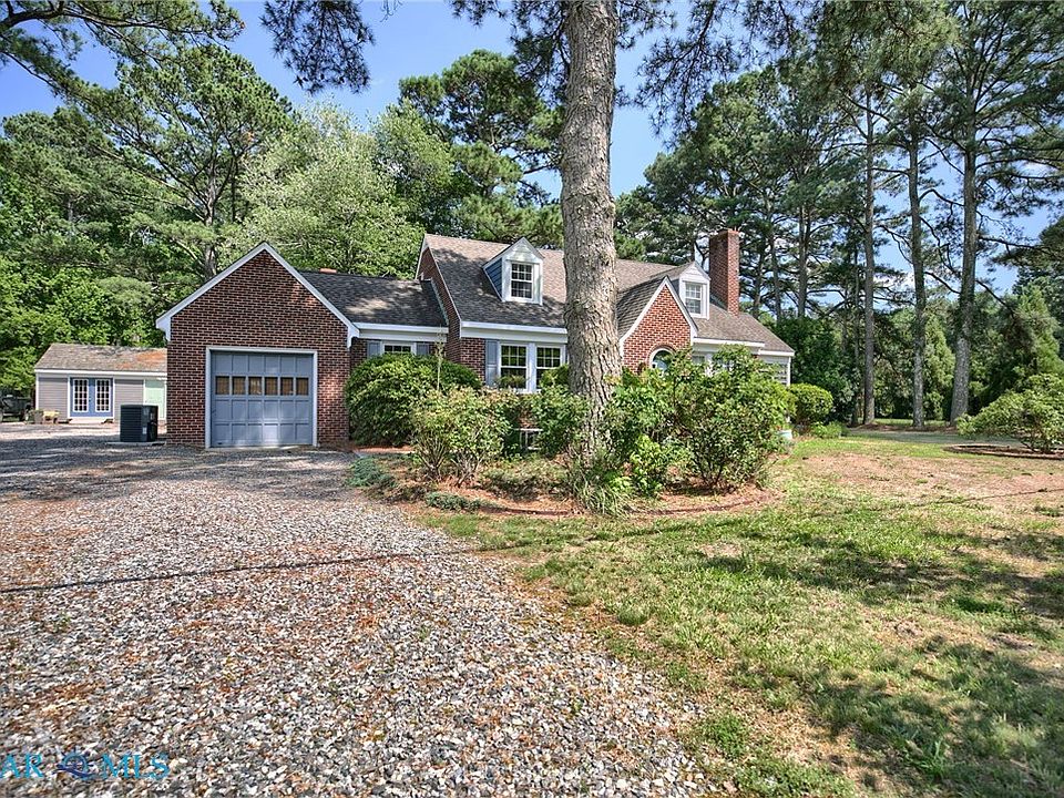 1st image of 1326 Cricket Hill Rd