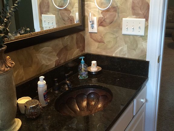 Granite guest ba/copper sink