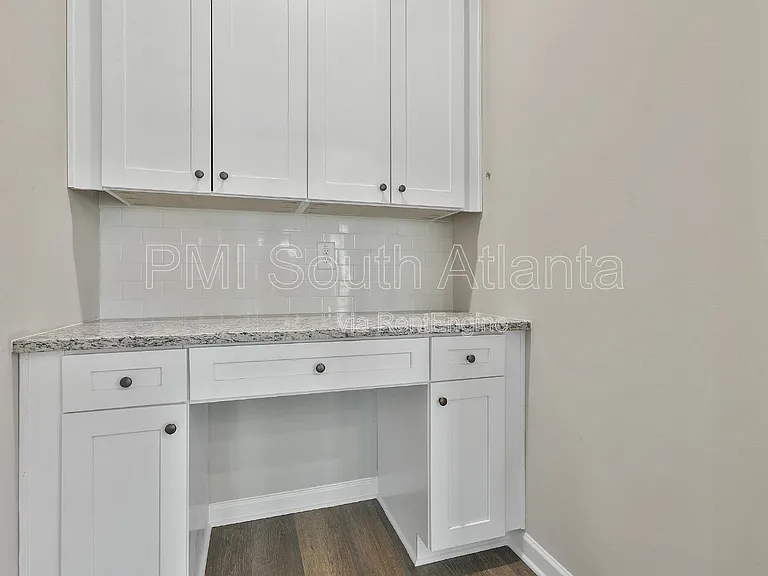 10 Singletree Ln — Photo 16