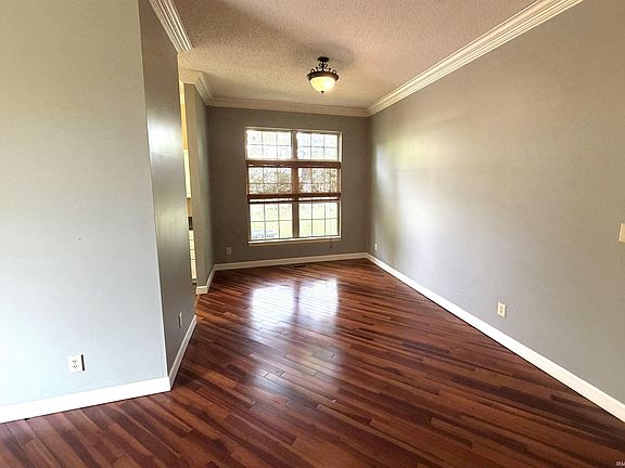 5th image of 500 E Hickory Stick Ct