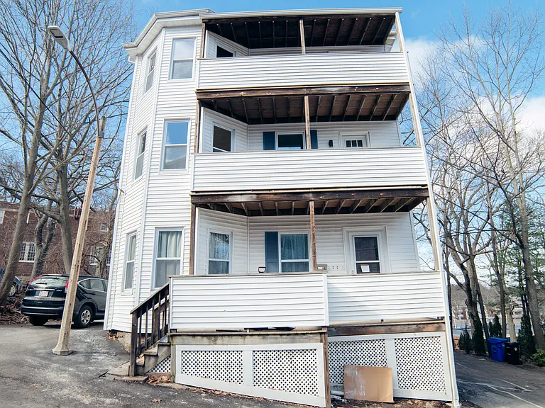 Duffley Ct — Photo 28