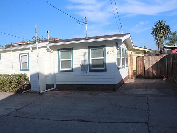 2nd image of 4882 Felton St