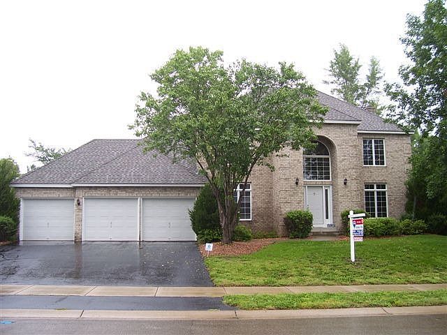 Executive Brick 2-story