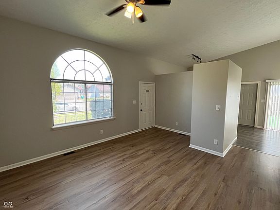 4th image of 1431 Nicole Dr