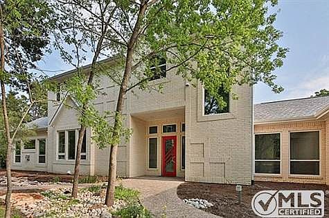 1st image of 1825 Sawmill Dr