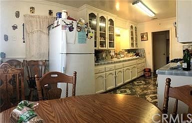 2nd image of 11239 Locust Ave