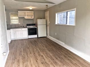 902 W Lakeside Dr APT D, Corpus Christi, TX 78418