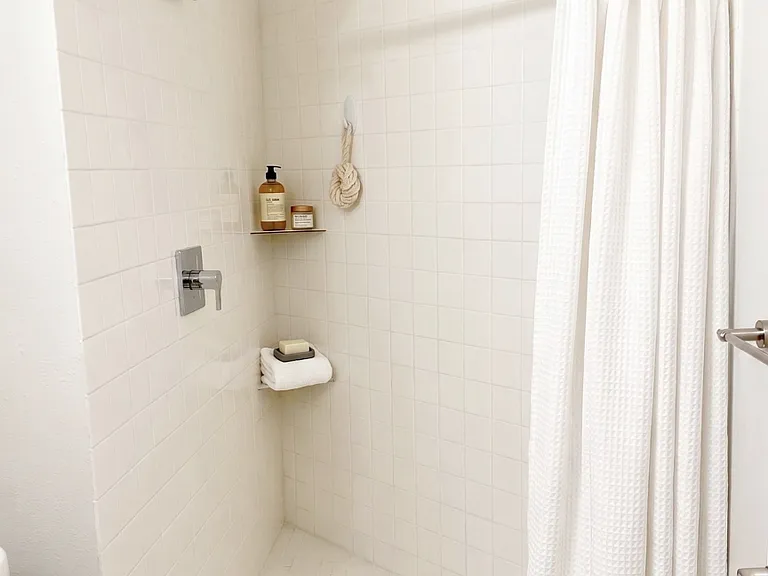 4232 N 32nd St #27 — Photo 8