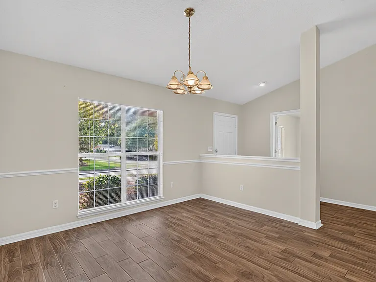 8038 SW 67th Rd — Photo 16