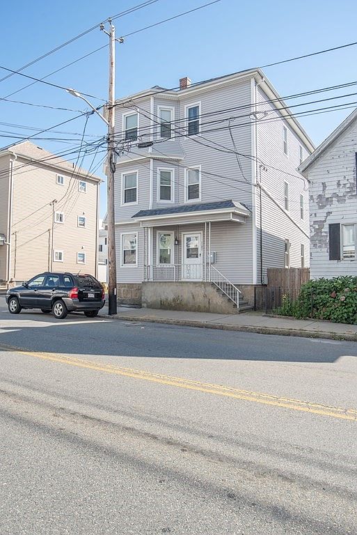 1147 Bedford St, Fall River, MA 02723 Zillow