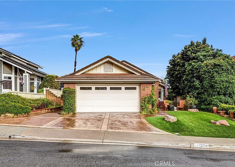 1st image of 19242 Echo Pass Rd