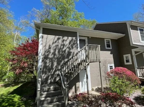 53 Brushy Plain Road #9F, Branford, CT 06405