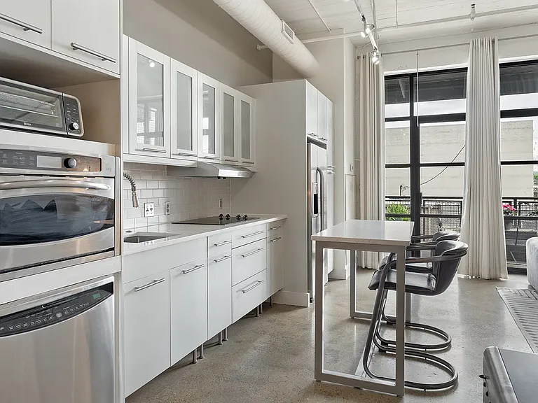 2201 5th Ave S #208 — Photo 5