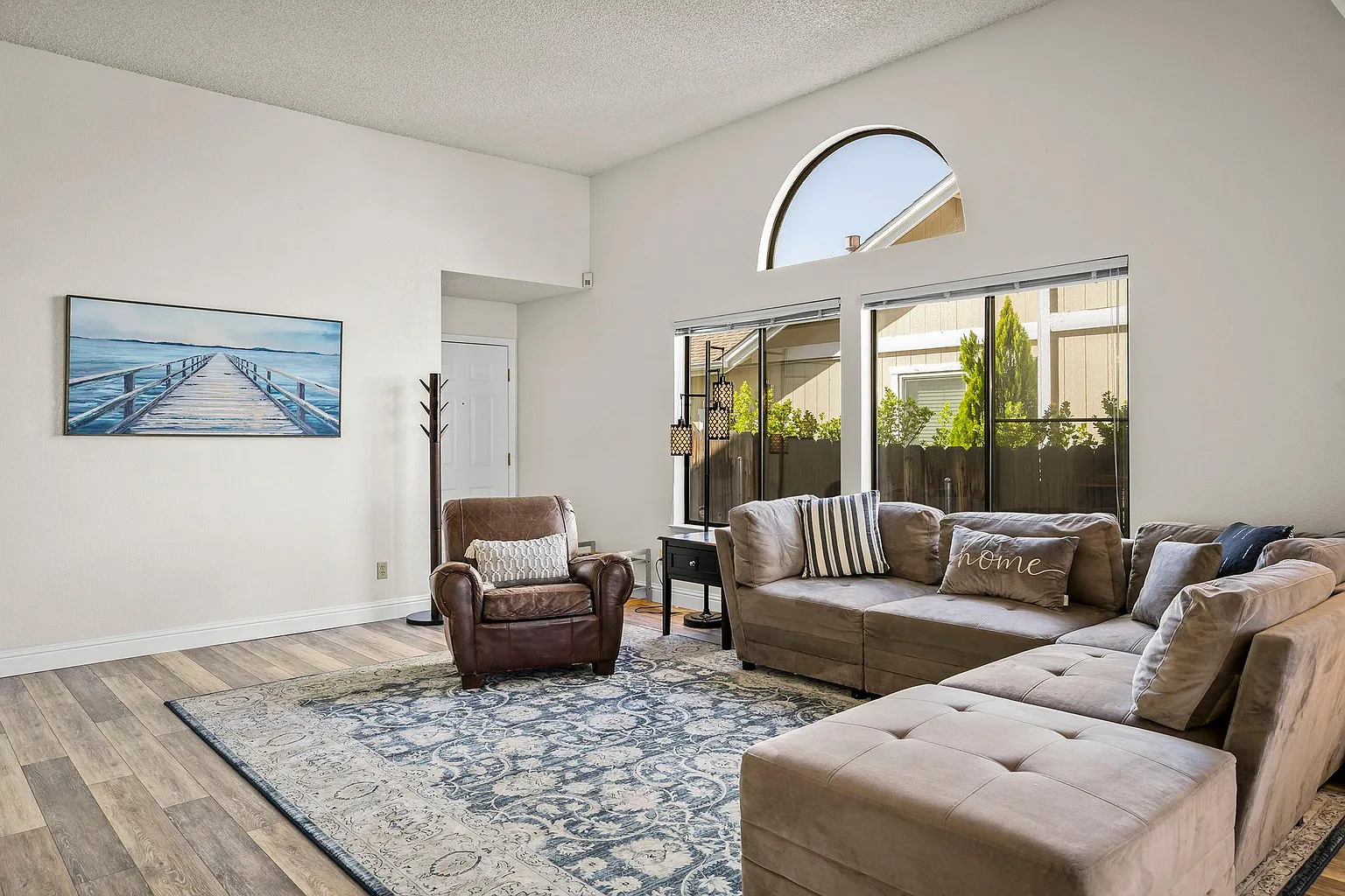 1940 Sierra Highlands Dr photo 1